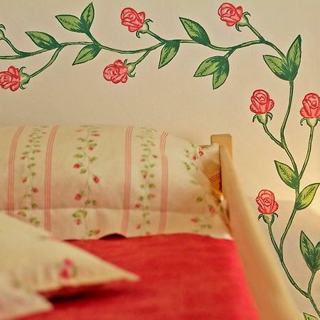 פונטנה ביאנקה Case Di Fiori מראה חיצוני תמונה